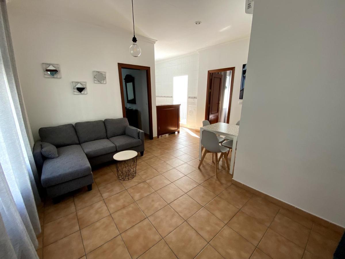 Apartamento Hostal Mellizo 레브리자 외부 사진